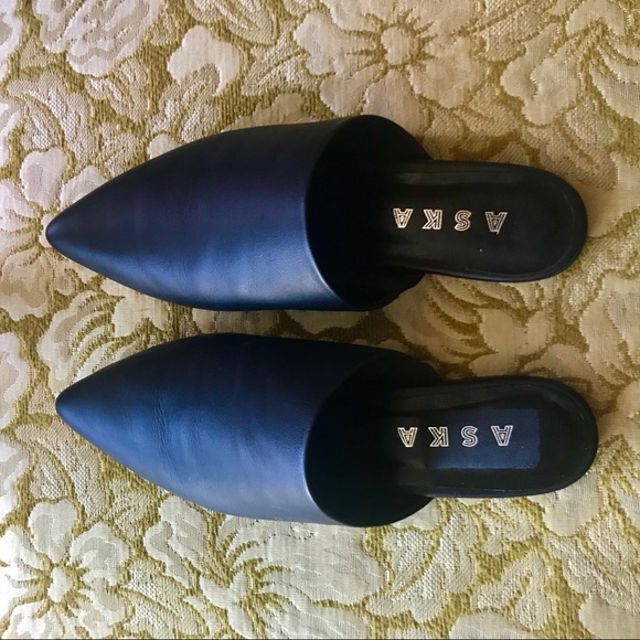 ✨ Aska Black Slip-On Pointed Toe Lee Flats - Picture 2 of 10